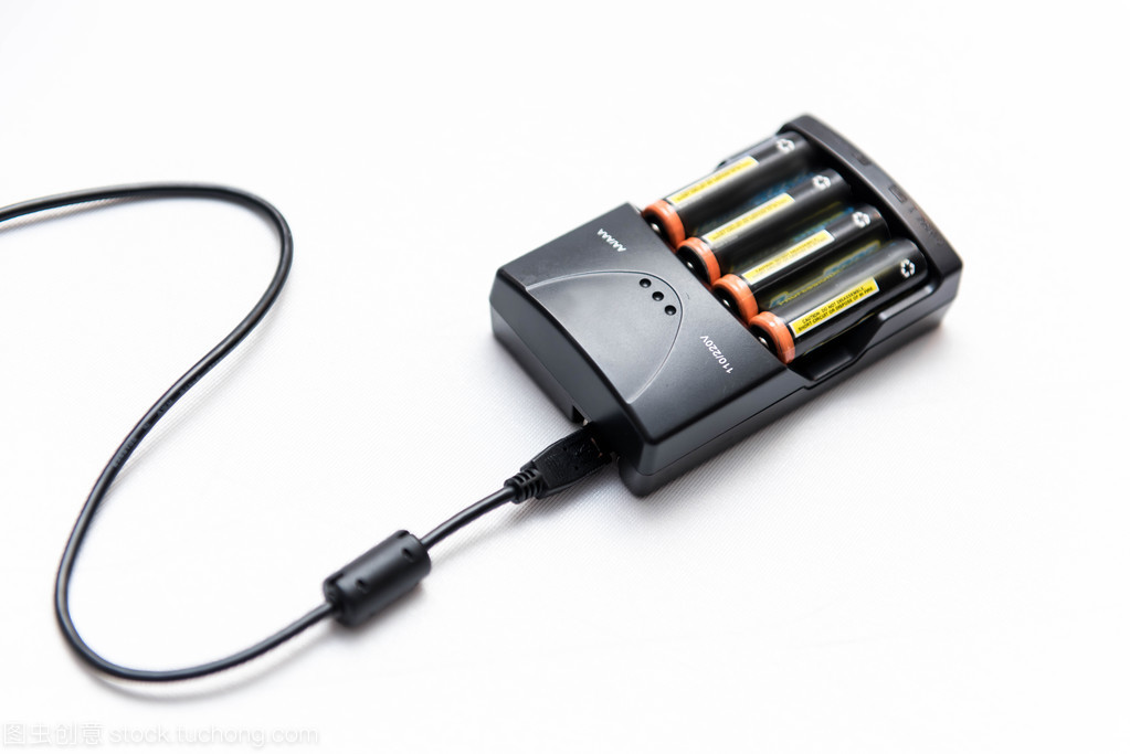 电池充电器 小 device，大影响——从日常使用到绿色未来